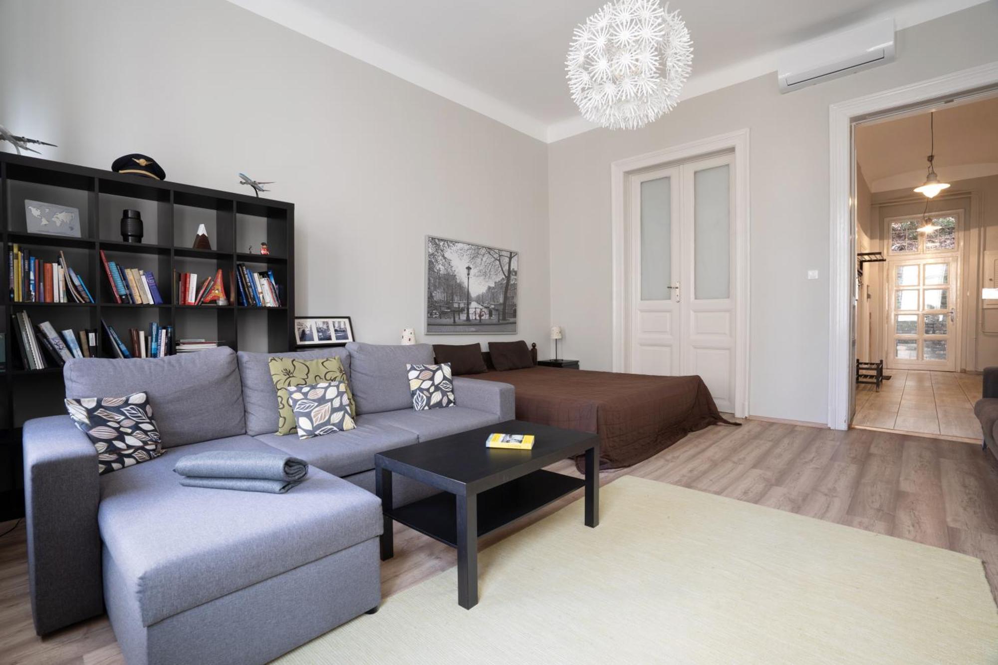 Bpr Castle Hill Apartment With Garden 布达佩斯 外观 照片